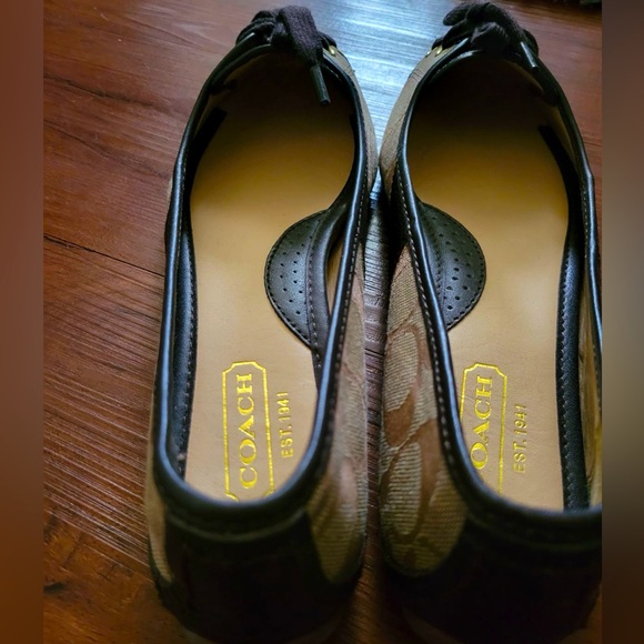 Coach Jayne Monogram Ballet Flats - Picture 3 of 3